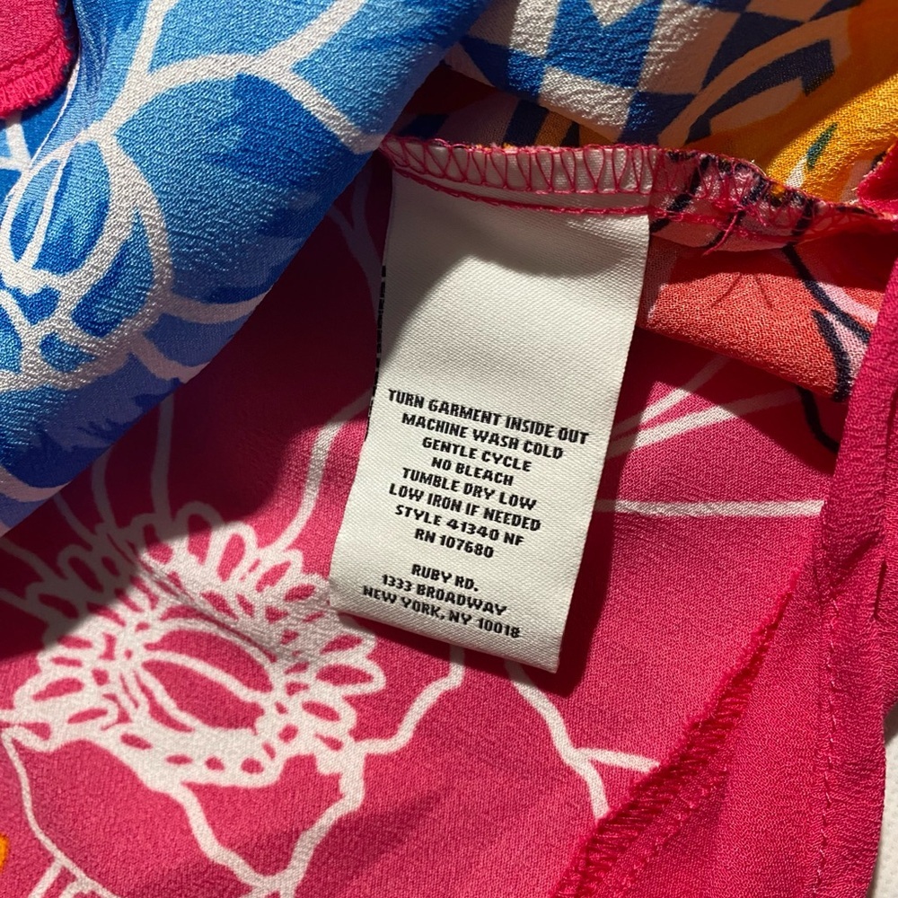 NEW Petite SIze PM Ruby Rd. Bright Blooms 3/4 Sleeve Floral Geo Print Blouse $65 - Picture 7 of 11